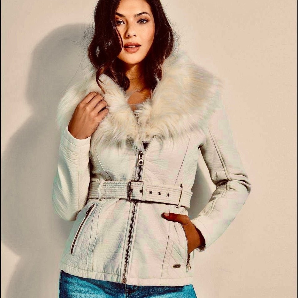 GUESS Women Leather Jacket S Cream White Zip Up Belted Detachable Fur